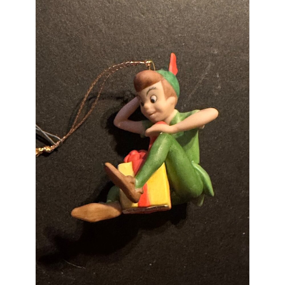 Disney Peter Pan with gift Hanging Ornament - Picture 3 of 7